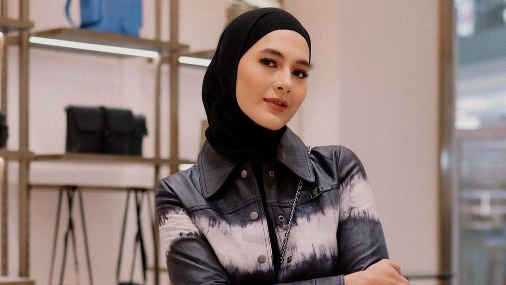 Paula Verhoeven Tetap Pakai "Wong"? Netizen Murka!